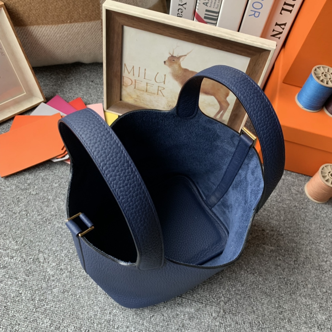 에르메스 피코탄18 블루드프루쎄 금장 끌레망스 가죽